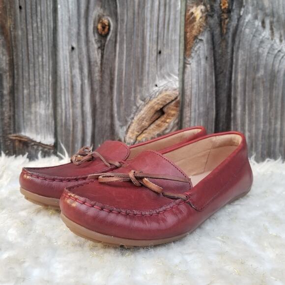 Red Leather Moccasins Clarks Dameo Swing Size 7 Slip On Cushioned Driving Loafer - Picture 4 of 15